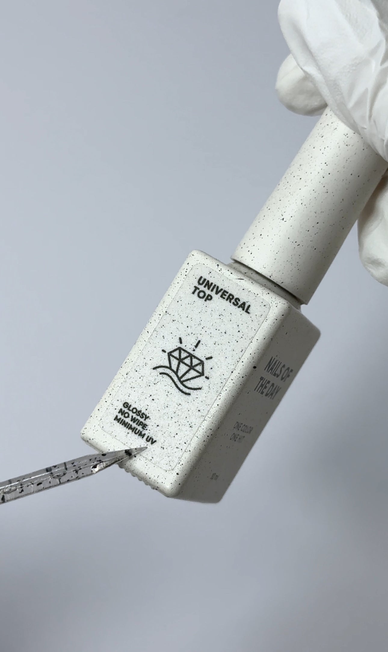NAILS OF THE DAY UNIVERSAL TOP SENZA DISPERSIONE
